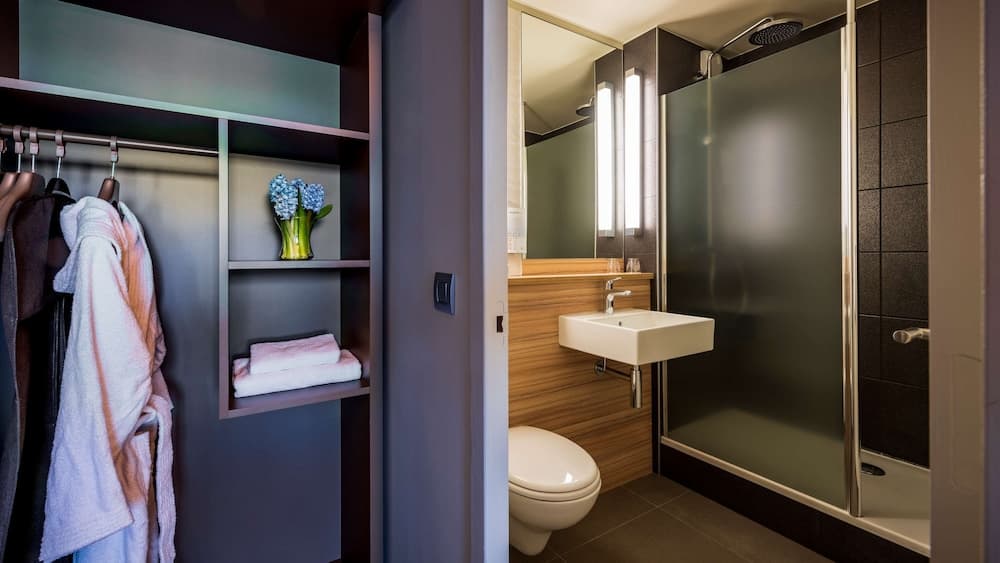 Hotel Campanile Ámsterdam Zuidoost — 18