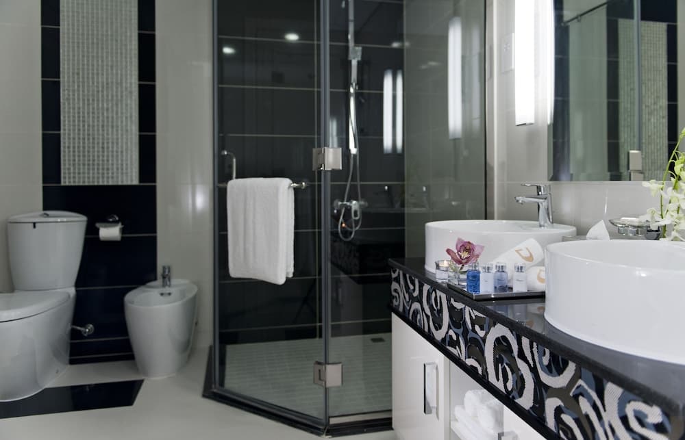 DAMAC Maison Mall Street — 12