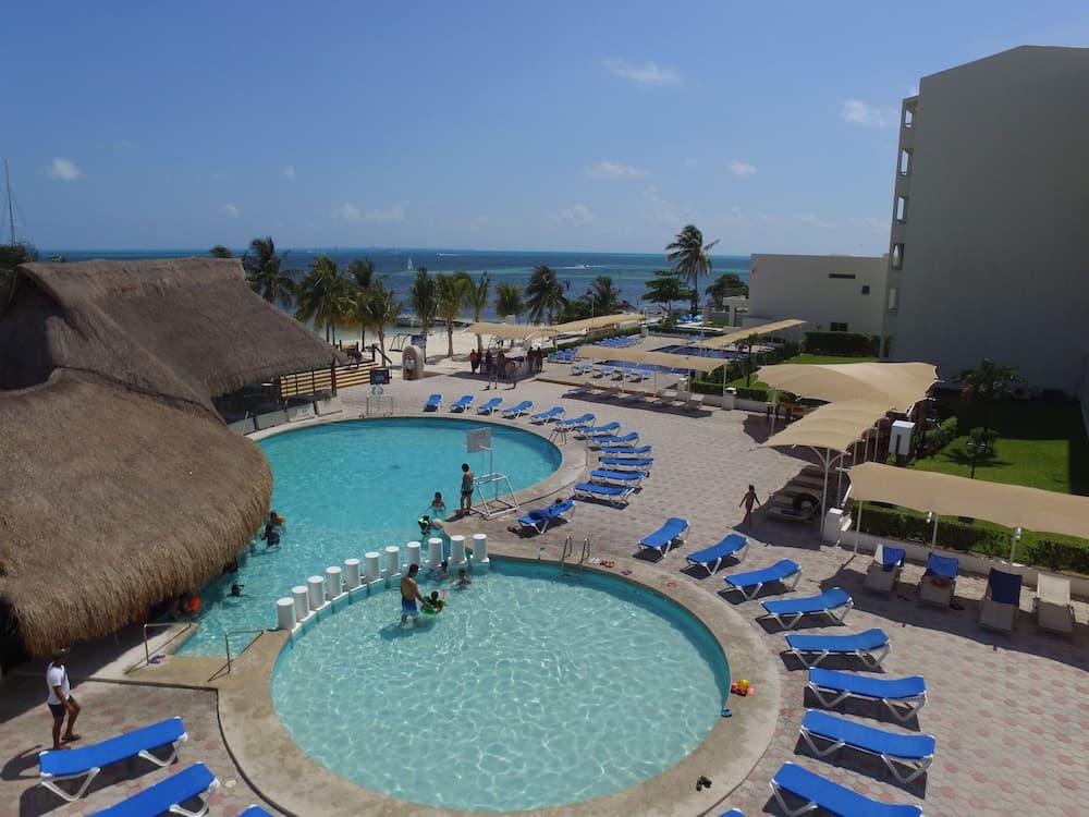 Aquamarina Strandresort — 10