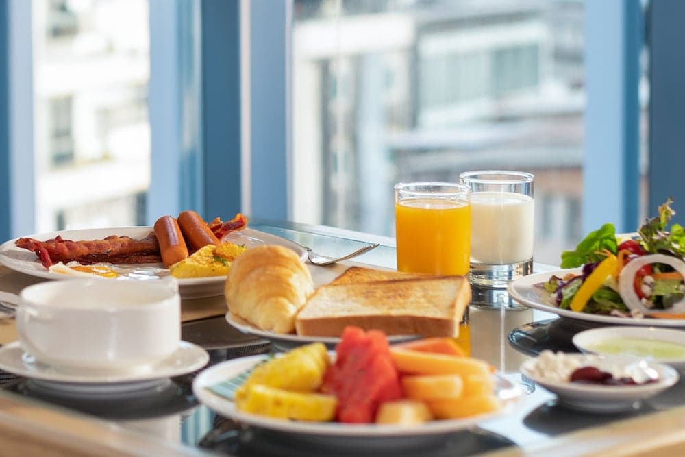 Ibis Bangkok Sukhumvit 24 — 24
