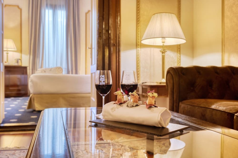 Hotel Roger de Lluria Barcelona — 27