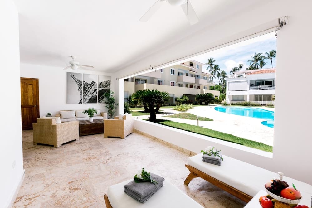 Las Terrazas VIP Pool Beach Club & Spa — 30