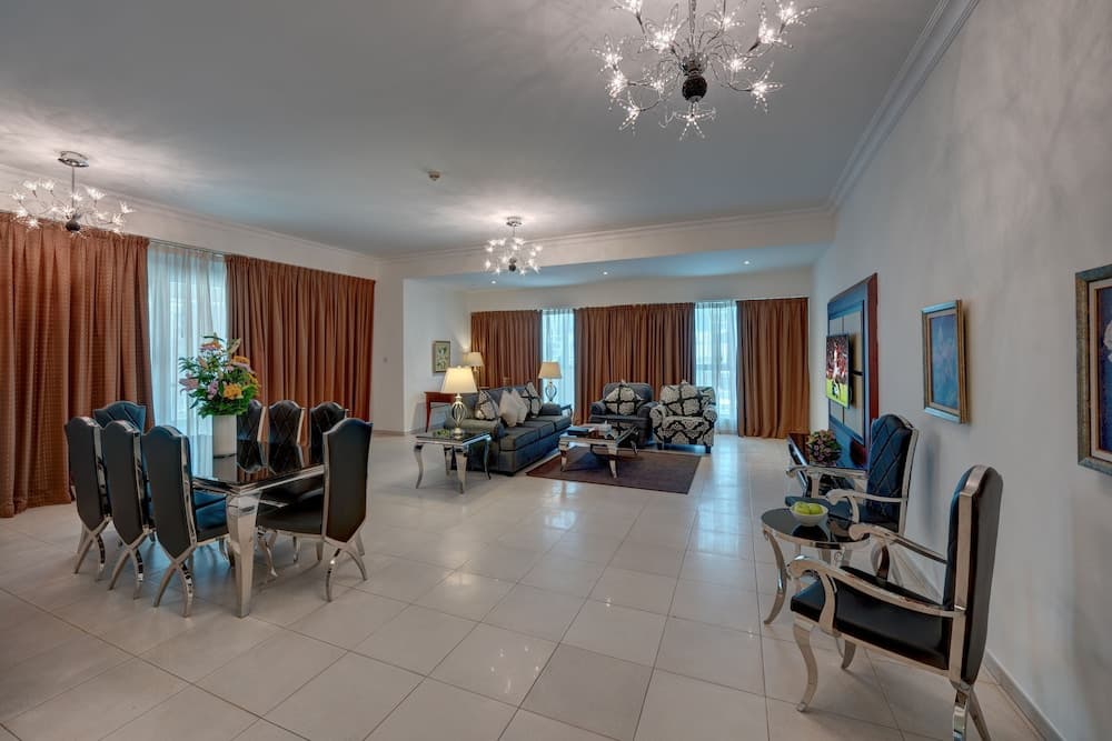 Marina Hotel Apartments — 27
