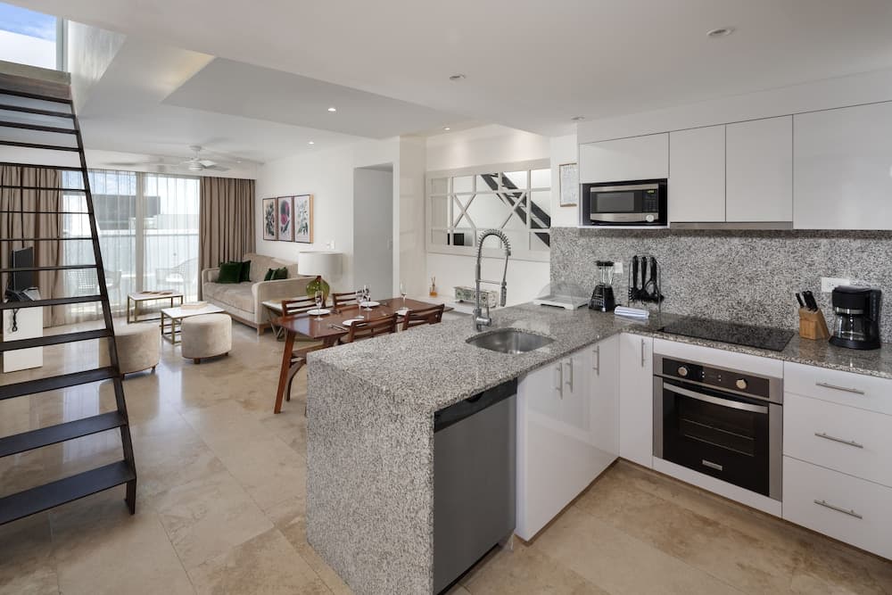 Antera Hotel & Residences — 19