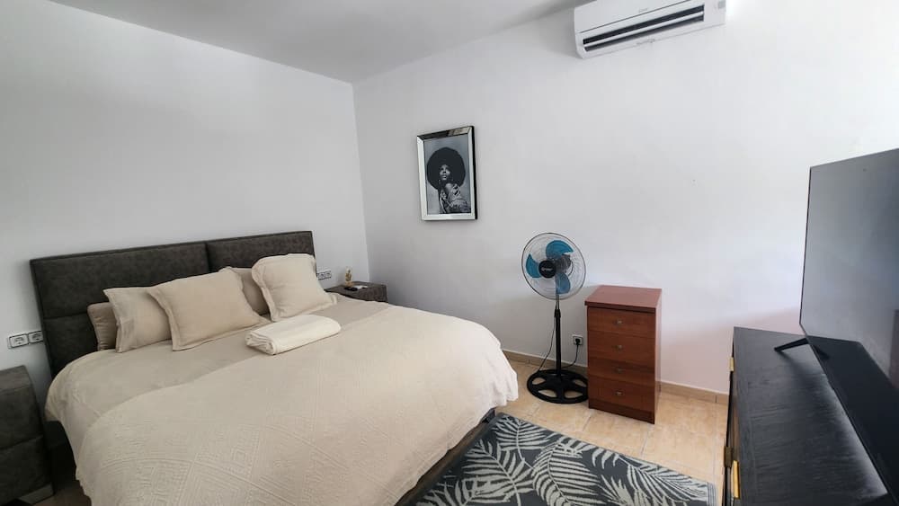 Ibiza Sunshine Hideaway — 3