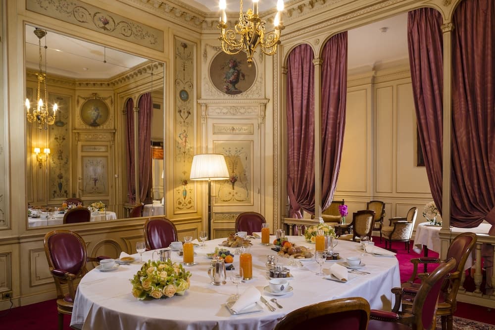 Hotel Raphael — 14