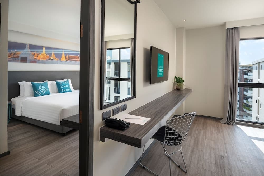 Cross Vibe Sukhumvit Hotel — 21
