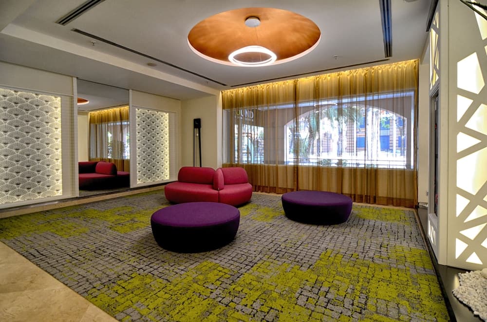 Hotel Vértice Sevilla — 11