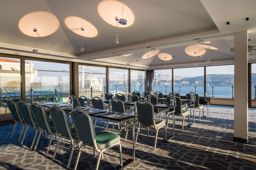 Radisson Blu Bosphorus Hotel, Istanbul — 25