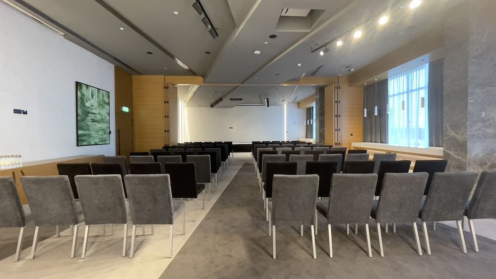 Al Khoory Courtyard Hotel — 15