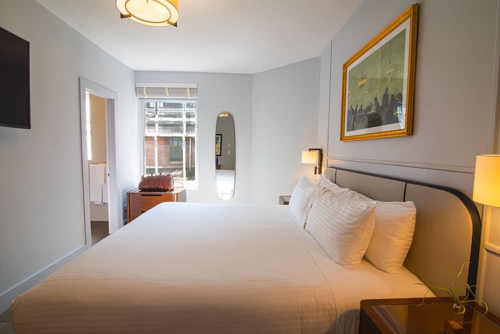 Hotel Belleclaire — 28