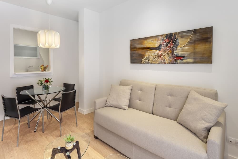 Apartamentos Metrópolis Sevilla — 14