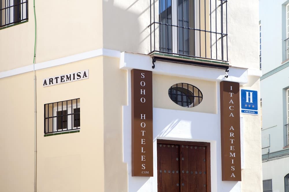 Itaca Artemisa by Soho Boutique — 11