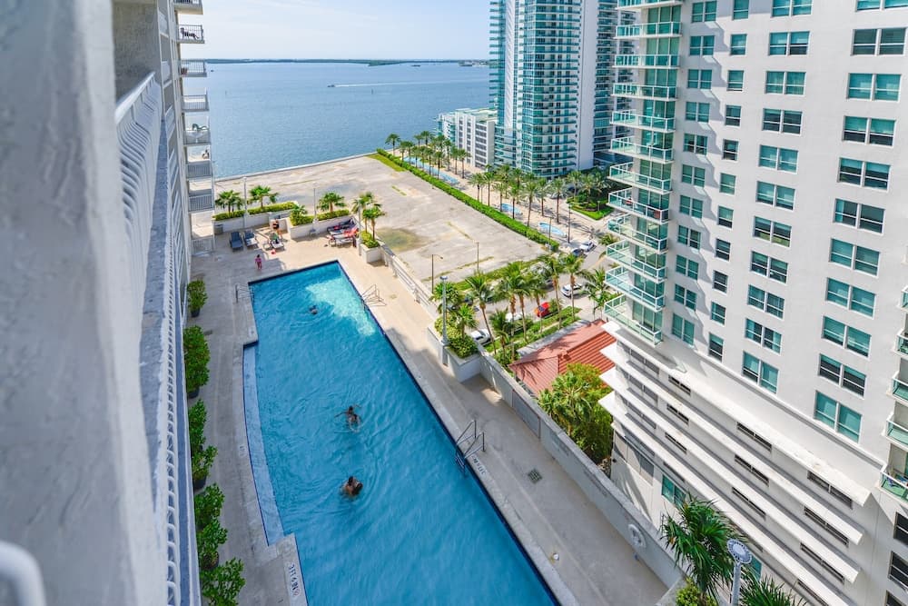Stylish  Condo in Brickell Free Parking — 4