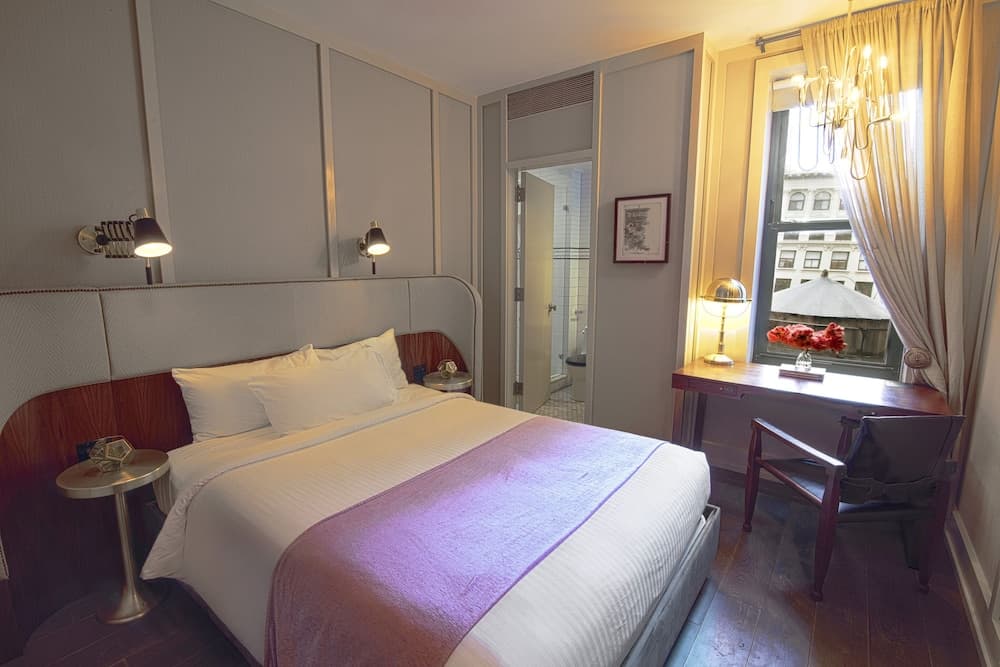 The Evelyn Hotel — 11