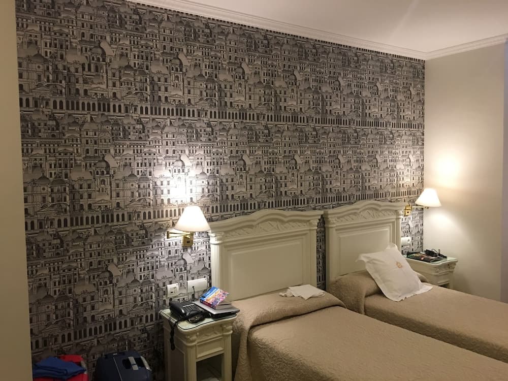 Adriano Hotel Boutique Sevilla — 10