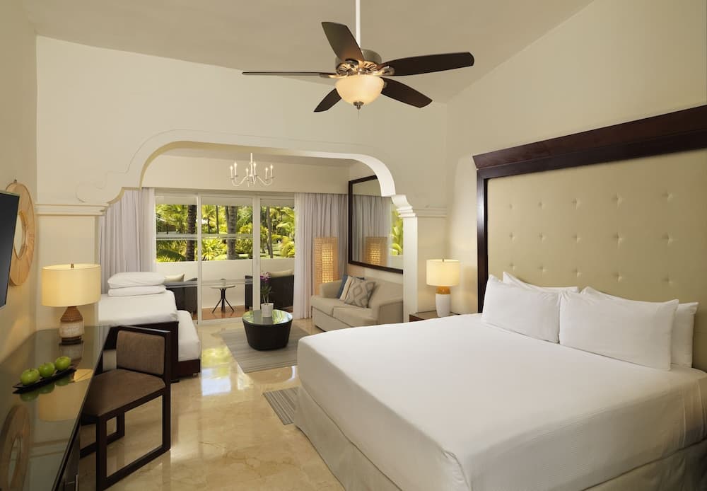 Melia Caribe Beach Resort - All Inclusive — 11