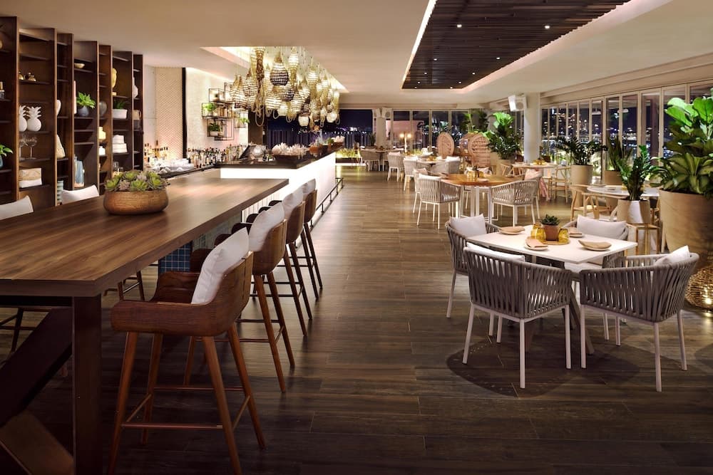 Grosvenor House, a Luxury Collection Hotel, Dubai — 16