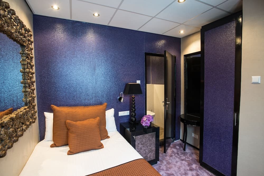 Hotel Sebastian's — 13