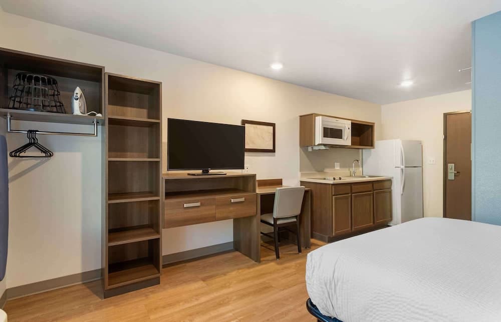 Hotel Extended Stay America Suites - Tampa - Casino Area — 18
