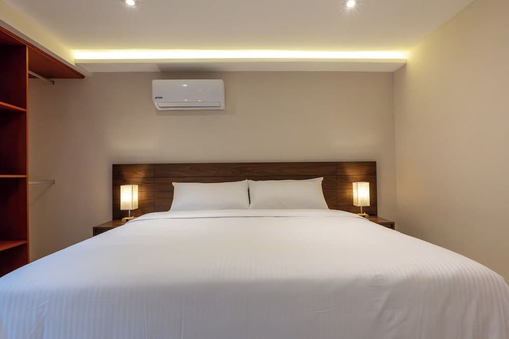 Hotel 28 — 22
