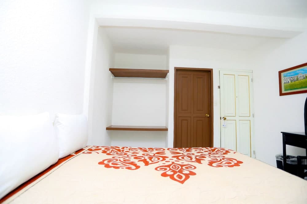 Hotel Maria de Lourdes Cancun — 20