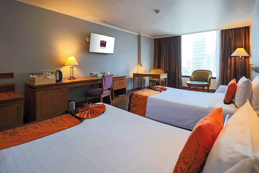 Bangkok Hotel Lotus Sukhumvit 33 — 28