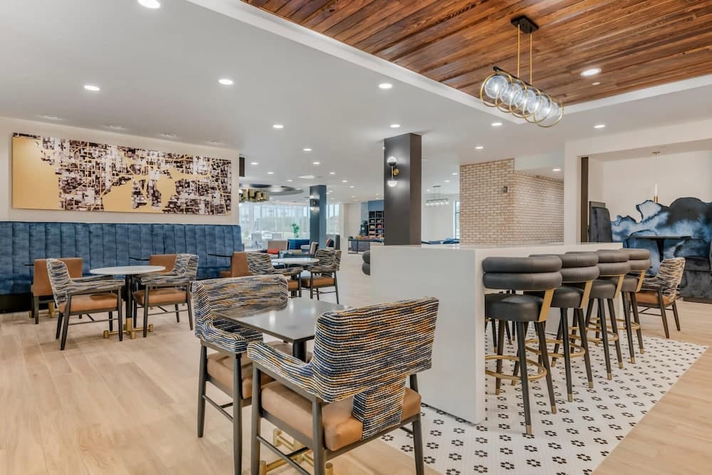 Cambria Hotel Tampa-Brandon — 18