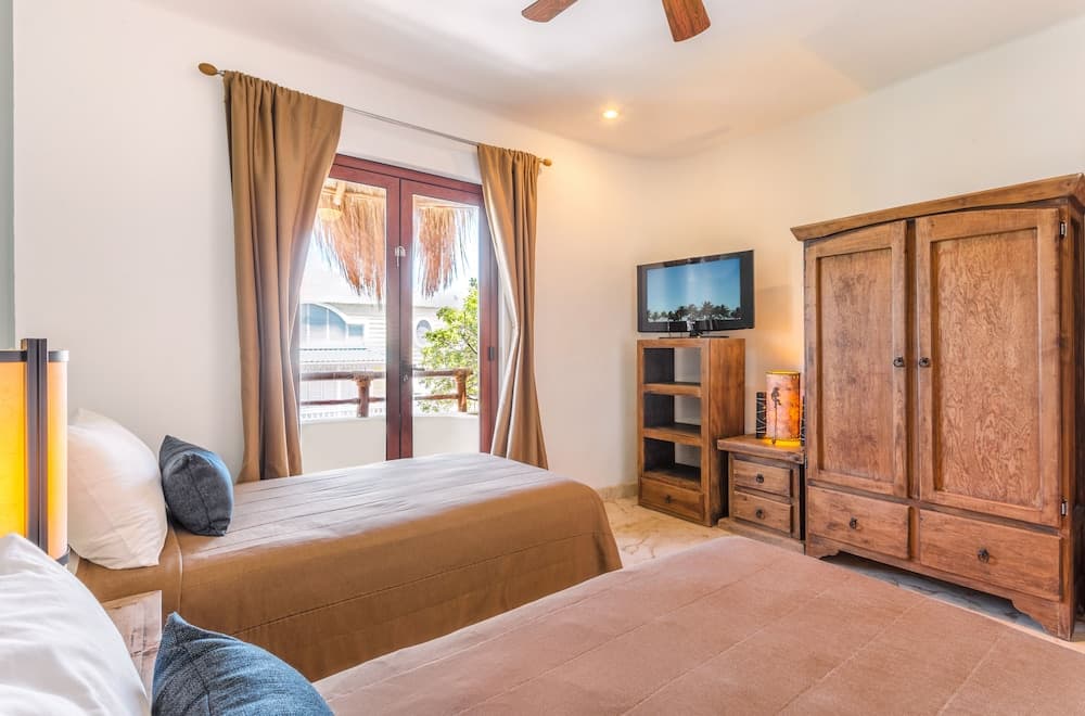 Maya Villa Condo Hotel & Beach Club — 17
