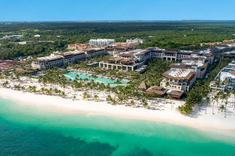 Lopesan Costa Bávaro Resort Spa & Casino - All-Inclusive — 1