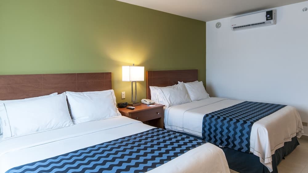 Holiday Inn Express Cabo San Lucas by IHG — 8