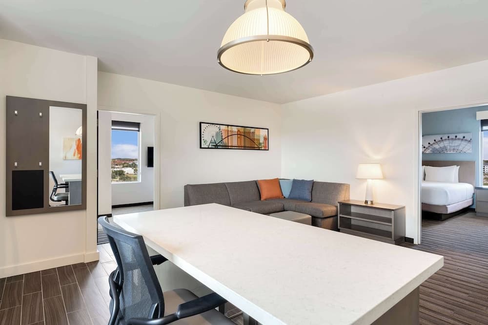 Hyatt House Orlando International Drive — 16
