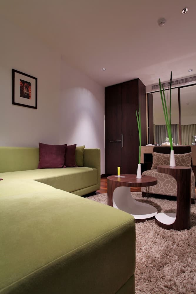 Hotel LiT BANGKOK — 17