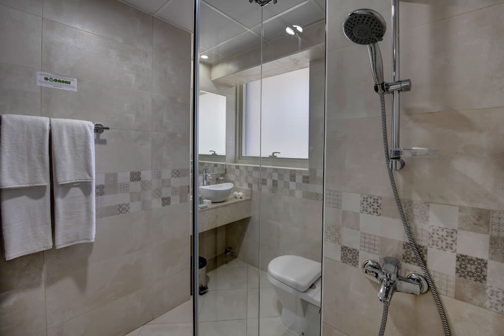 Regency Luxury Suites — 4
