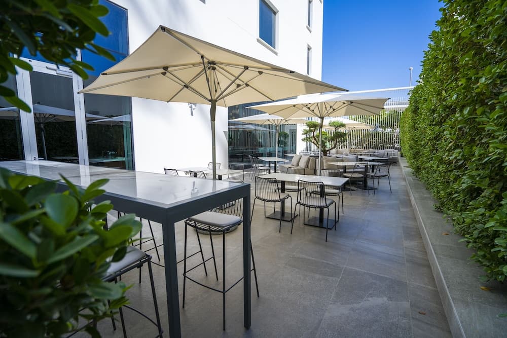 FORM Hotel Al Jaddaf, Dubai, a Member of Design Hotels — 11