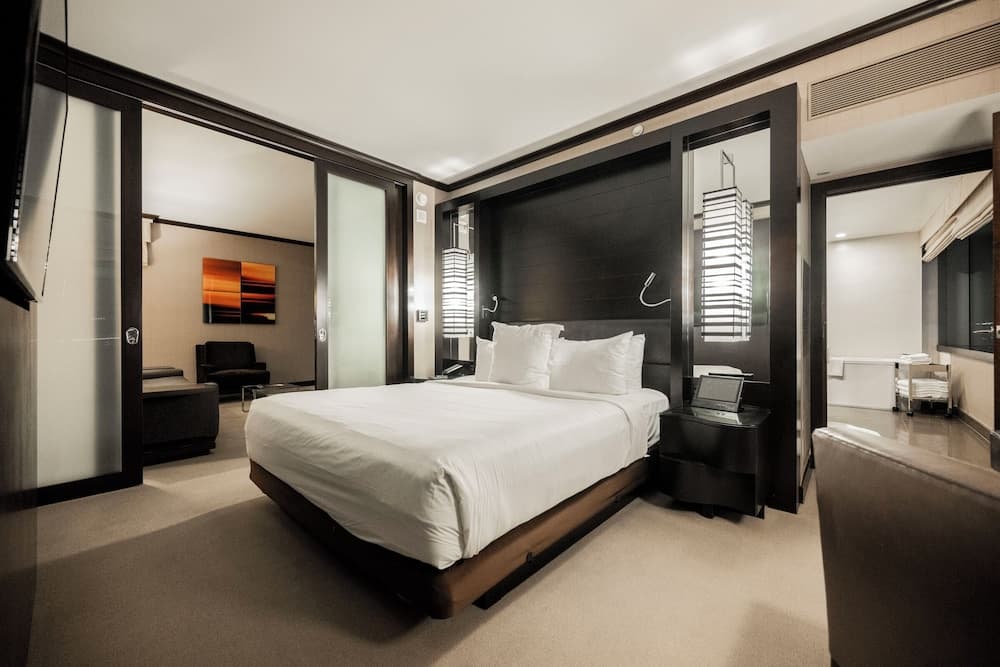 StripViewSuites im Vdara — 30