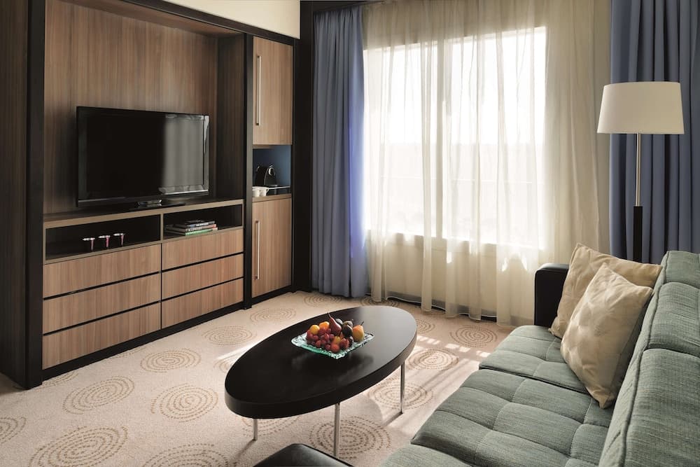 Avani Deira Dubai Hotel — 12