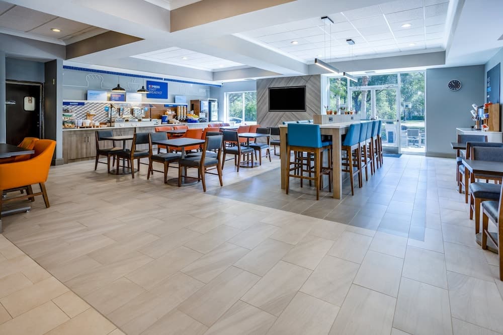 Holiday Inn Express Hotel & Suites New Tampa I-75, un hotel IHG — 27