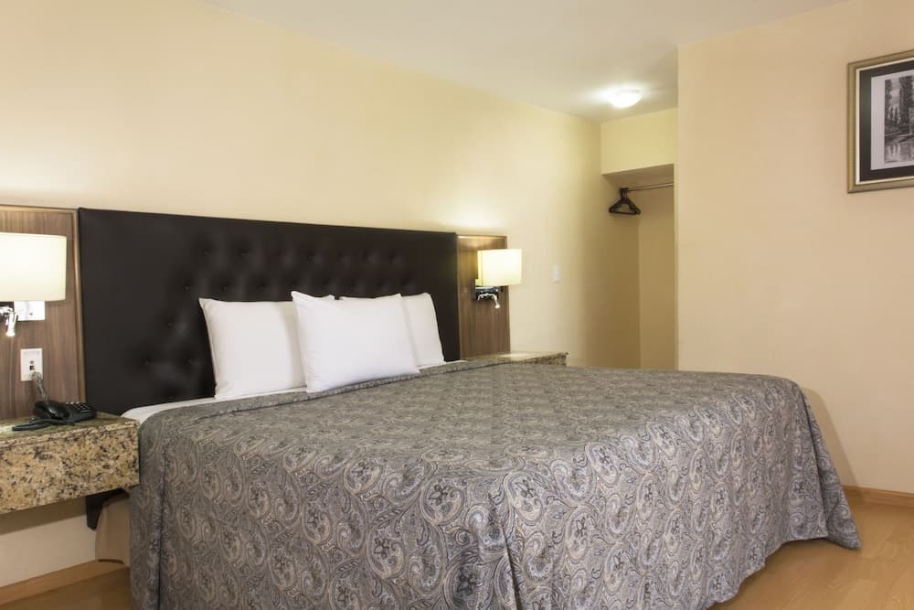 Hotel Castropol — 13