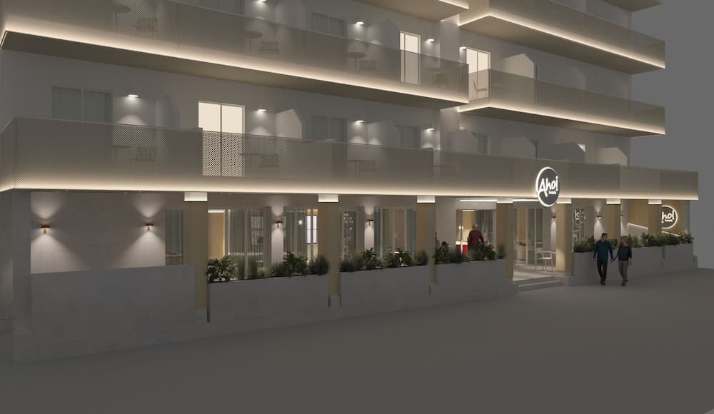 AHOI! Urban Beach Hotel — 2