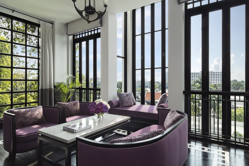 The Siam — 4