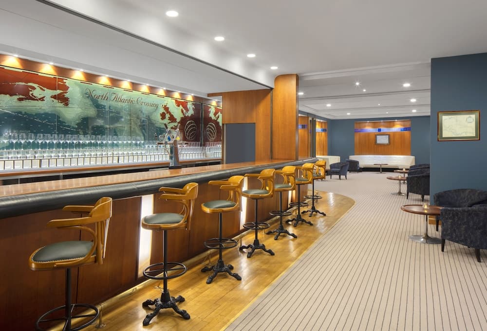 Hotel Queen Elizabeth 2 by Accor — 10