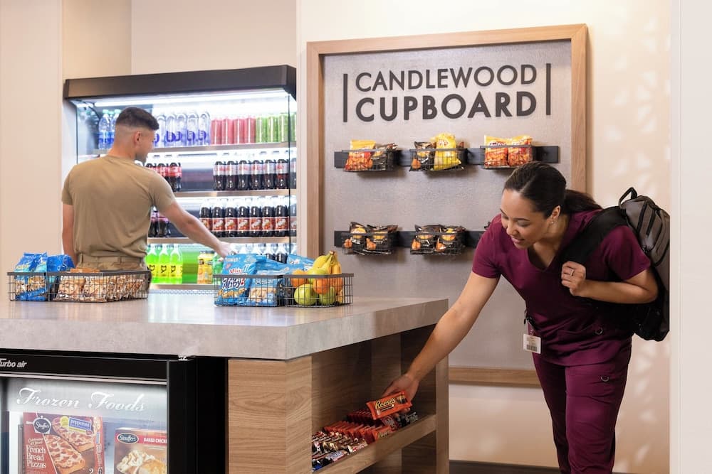 Candlewood Suiten Miami Doral by IHG — 13