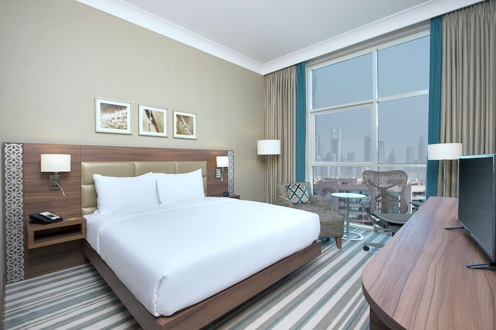 Hilton Garden Inn Dubai Al Mina — 12