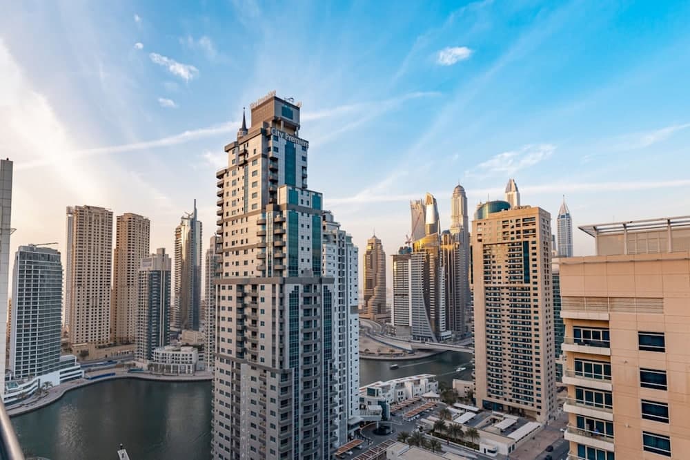 Radisson Blu Residence, Dubai Marina — 9