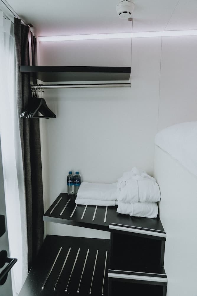 Dieses Hostel — 18