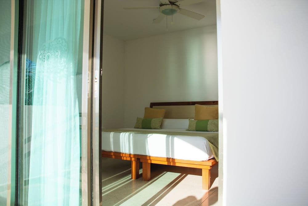 Casa Melissa - Near Yucatek Divers — 14