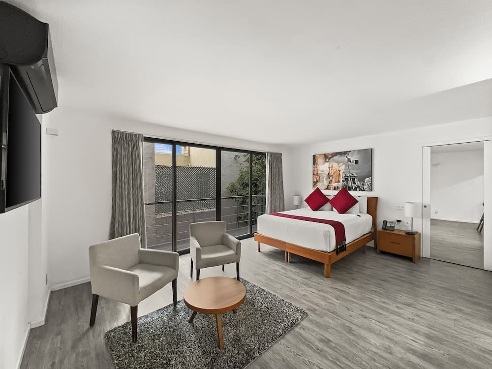 Armonik Suites — 6