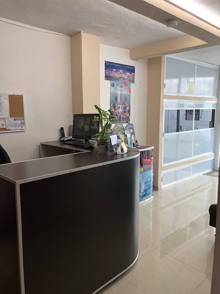 Hotel Suites La Roca — 10