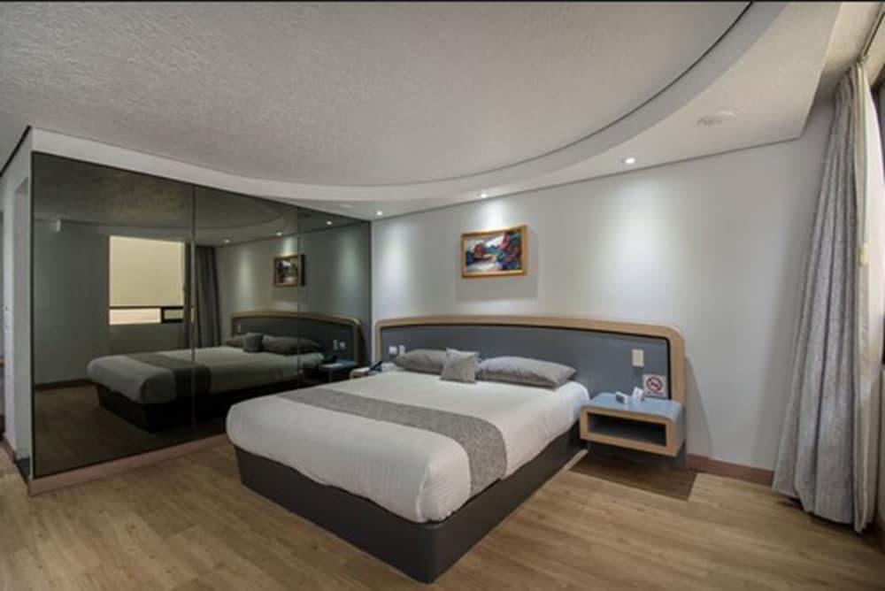 Hotel Botschaft — 19